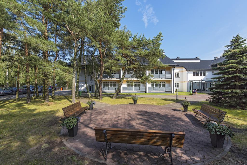 Готель Oro Ніда Екстер'єр фото